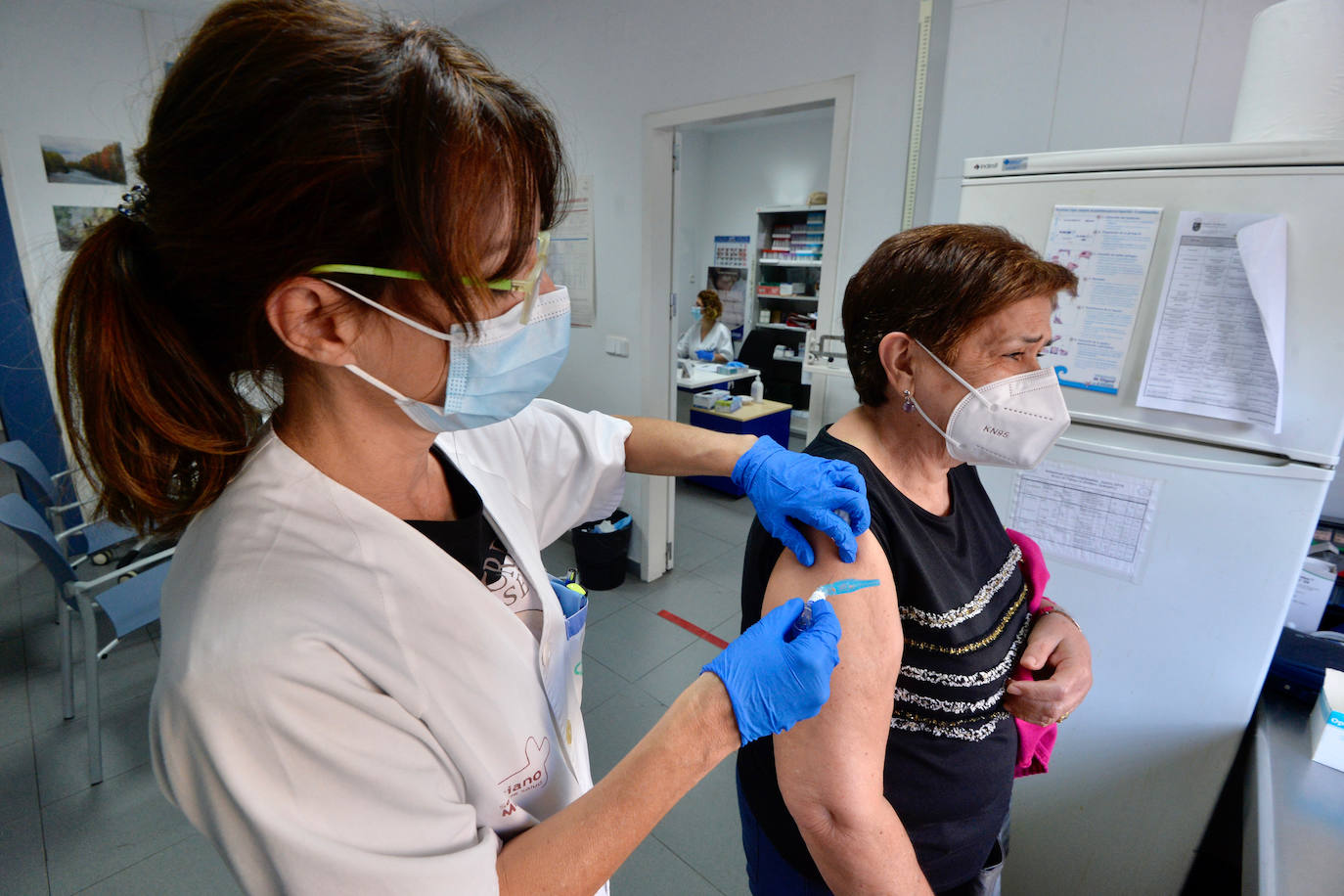 Fotos: Los centros de salud se quedan sin dosis de la vacuna de la gripe ante la alta demanda