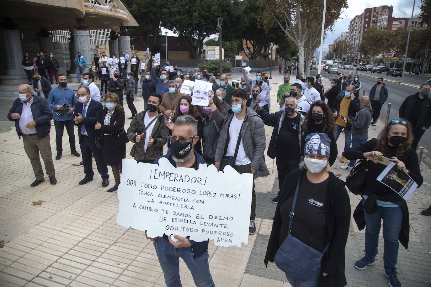 Fotos: Protesta de los hosteleros de Cartagena