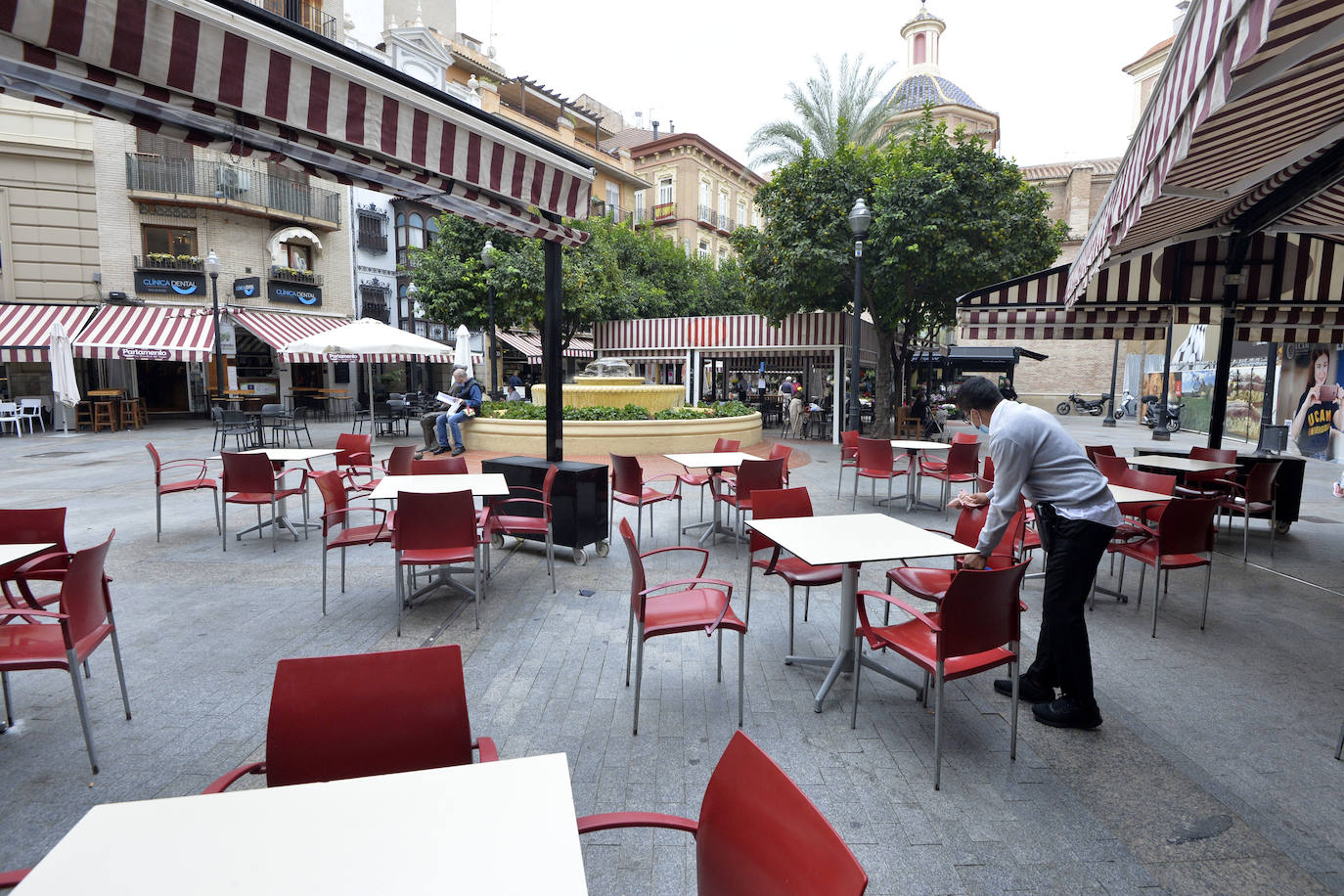 Fotos: Los bares de Murcia, tras el cierre decretado por Salud a partir de este sábado