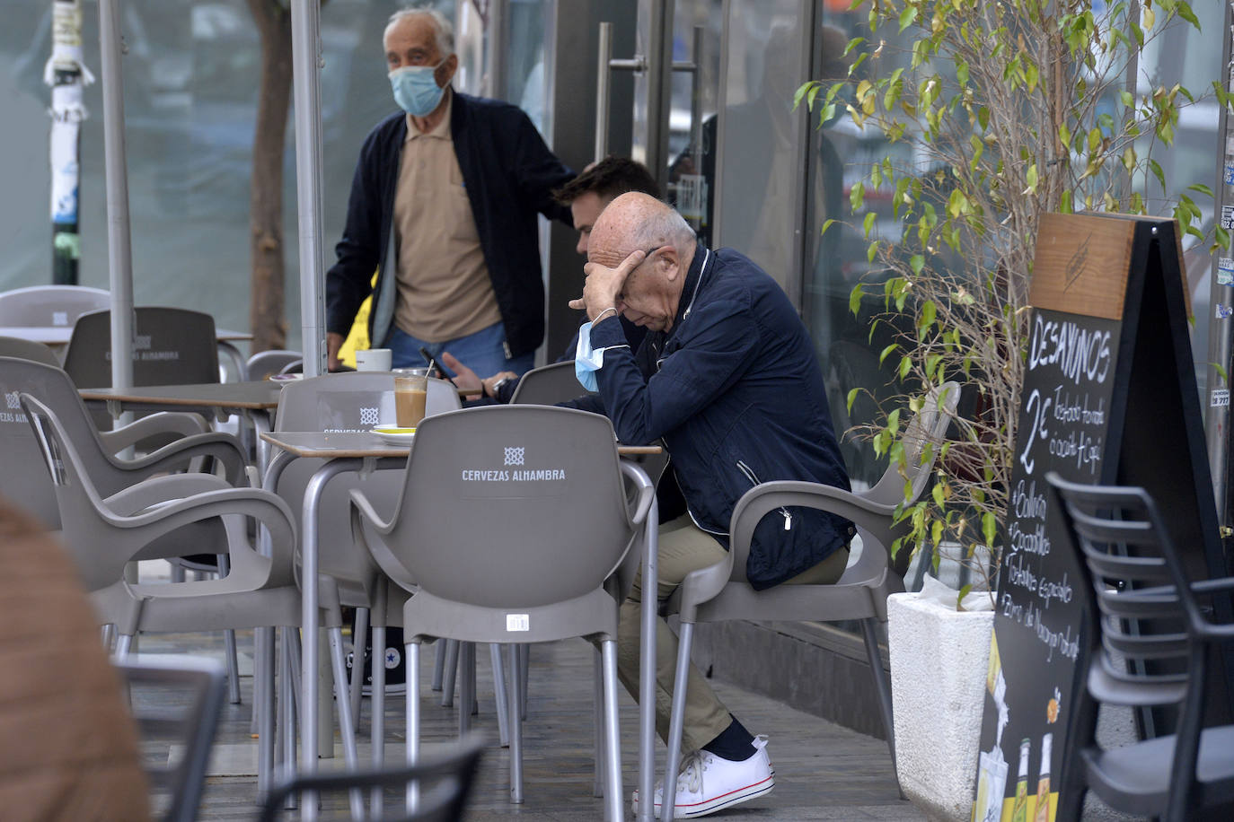 Fotos: Los bares de Murcia, tras el cierre decretado por Salud a partir de este sábado