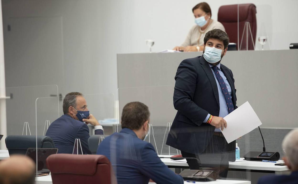 El presidente de la Región de Murcia, Fernando López Miras, en la Asamblea Regional, en una imagen de archivo.