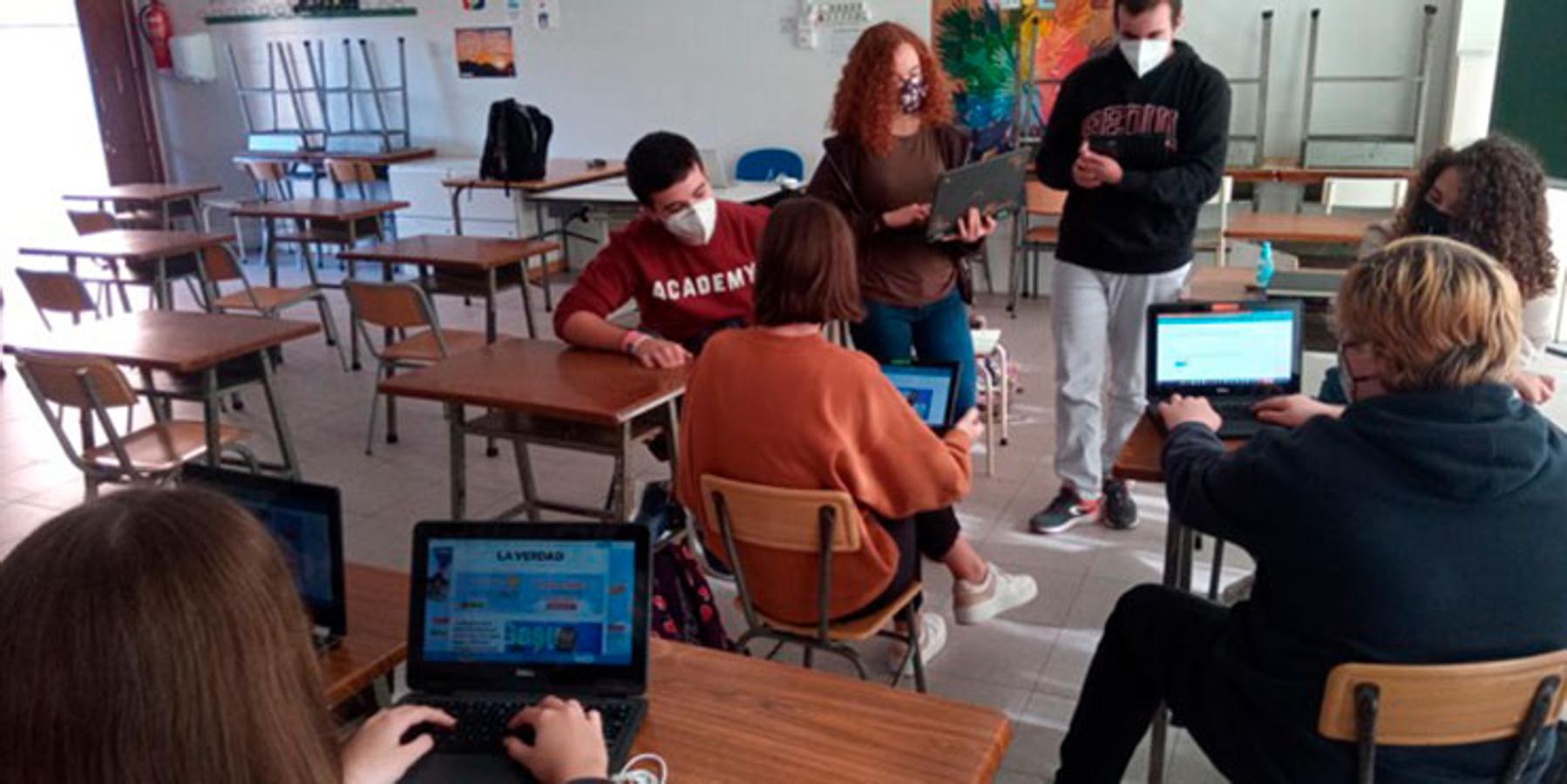 Periodistas del colegio Maristas La Sagrada Familia de Cartagena