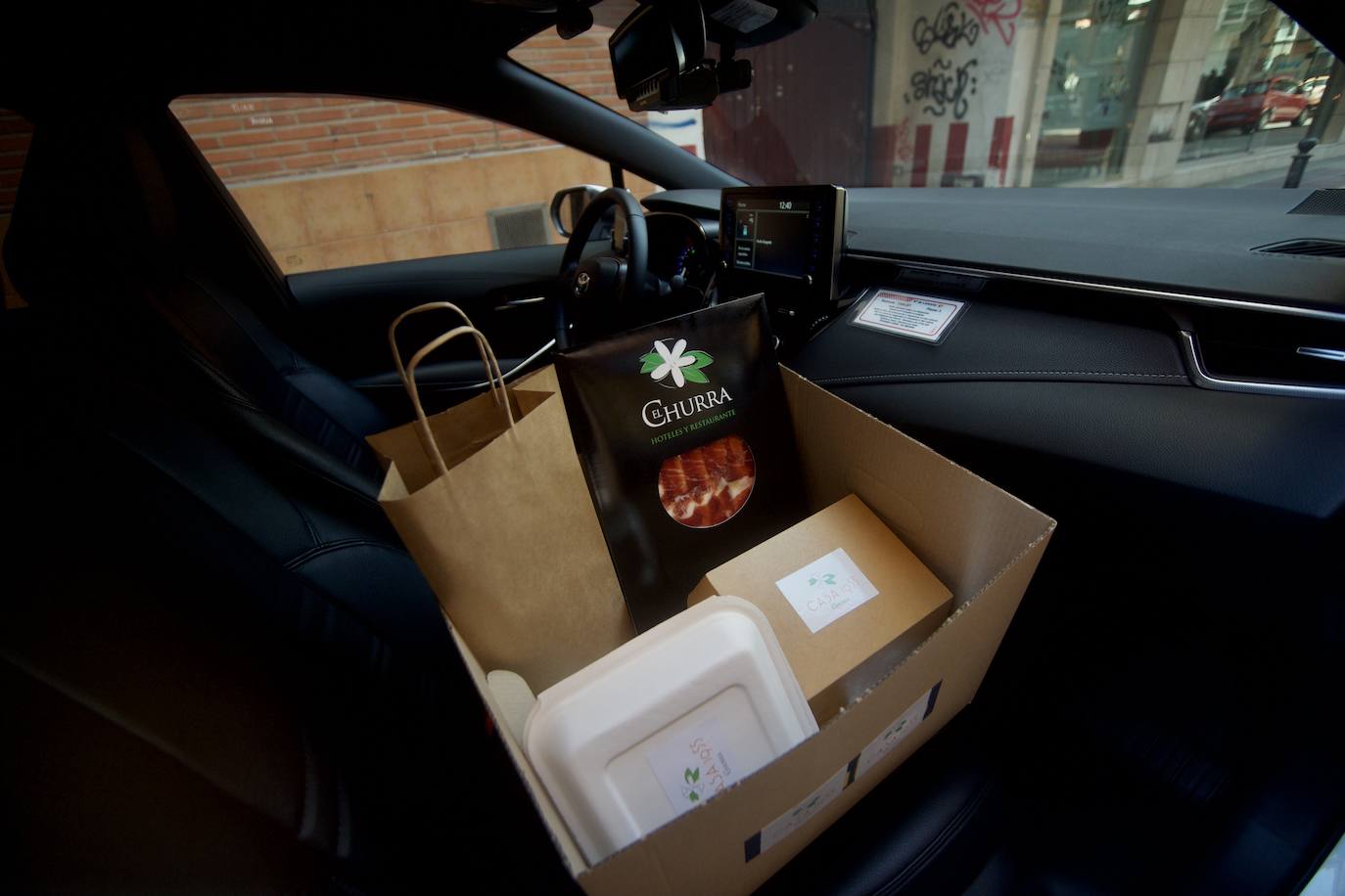 Fotos: Los taxistas de Murcia repartirán pedidos de bares y restaurantes