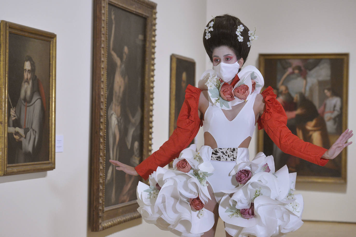 Fotos: Desfile &#039;Caprichos del Barroco&#039; en el Mubam