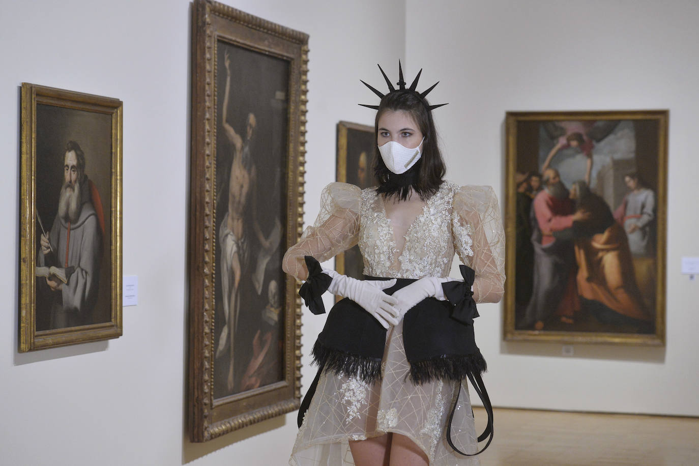 Fotos: Desfile &#039;Caprichos del Barroco&#039; en el Mubam