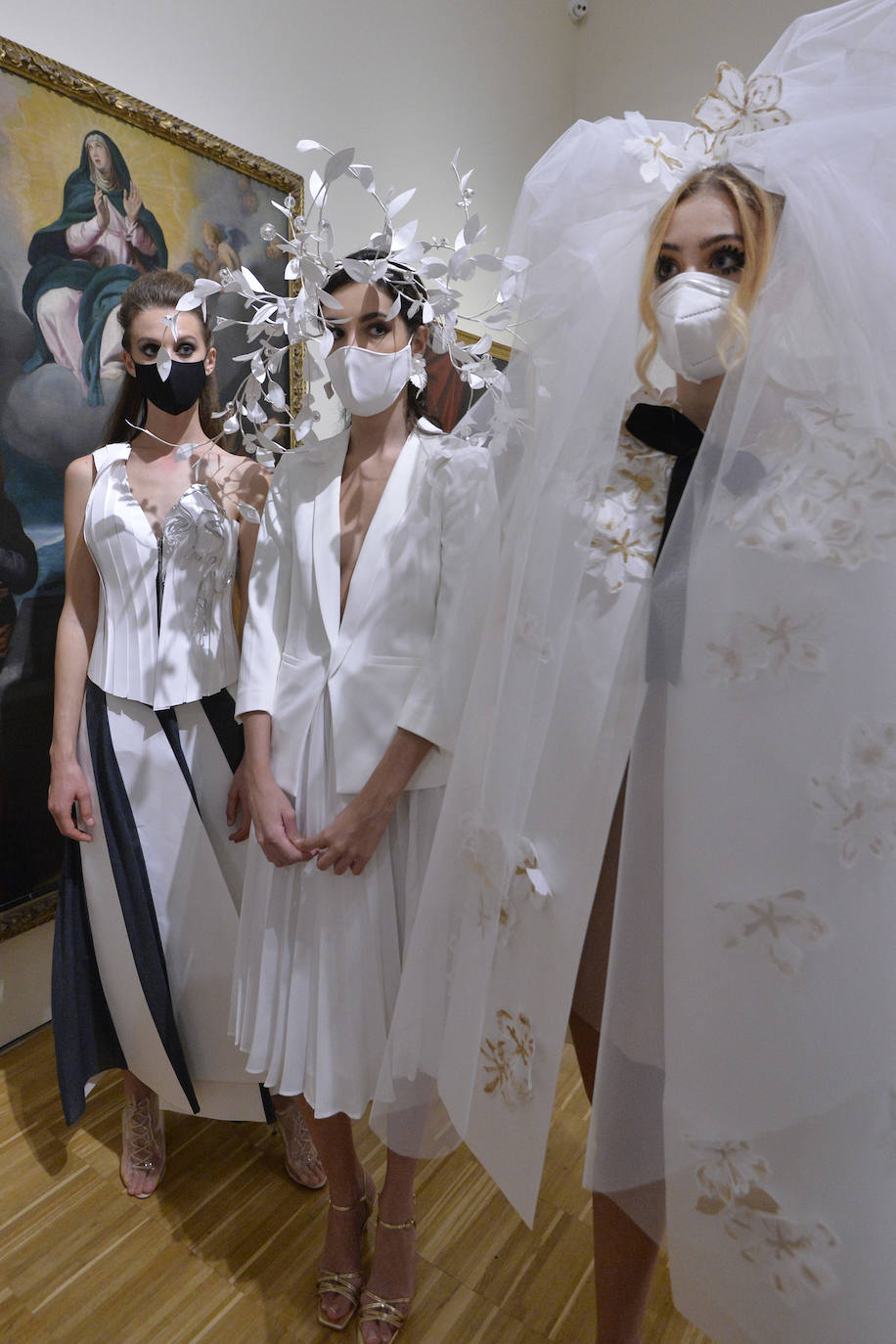 Fotos: Desfile &#039;Caprichos del Barroco&#039; en el Mubam