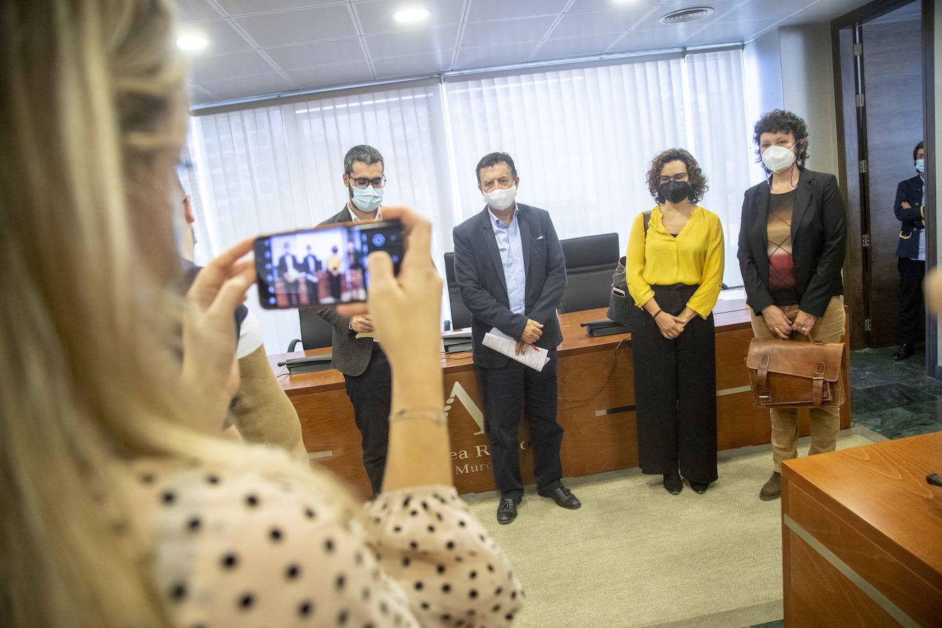 Fotos: Comisión de Educación y Cultura celebrada este lunes en la Asamblea Regional