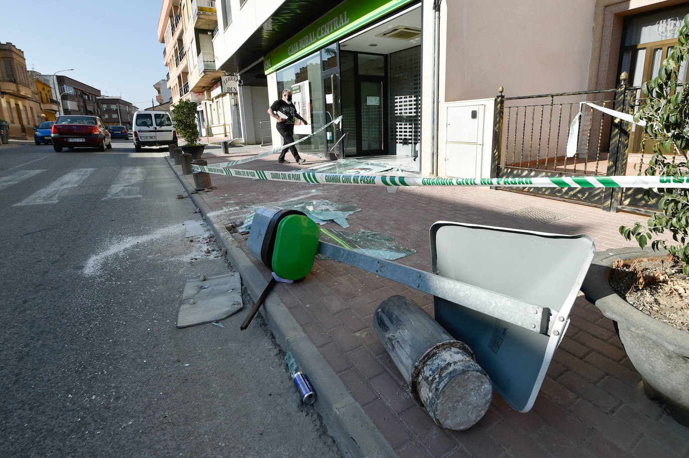 Fotos: Las imágenes del robo del cajero de Zeneta