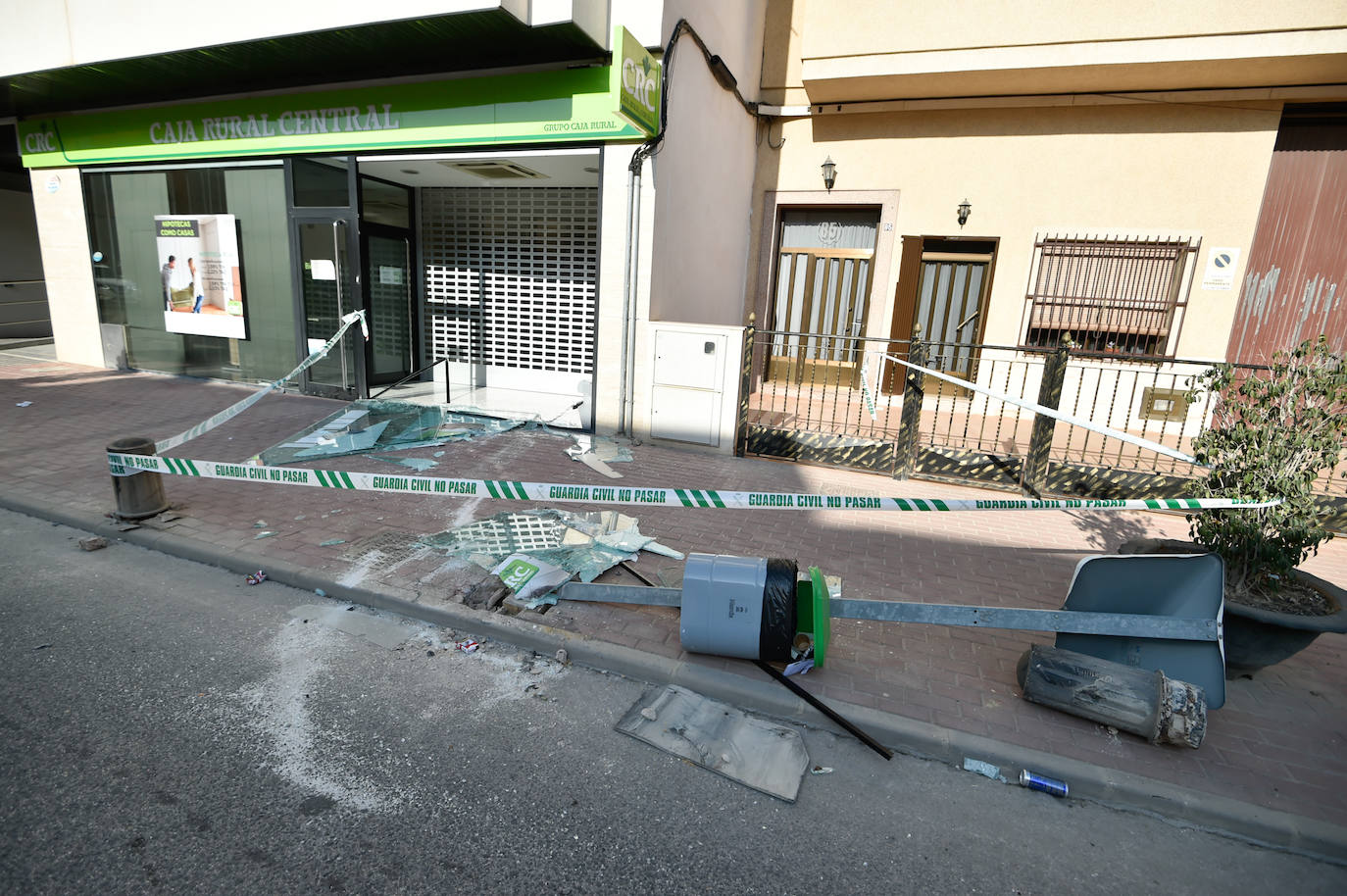 Fotos: Las imágenes del robo del cajero de Zeneta