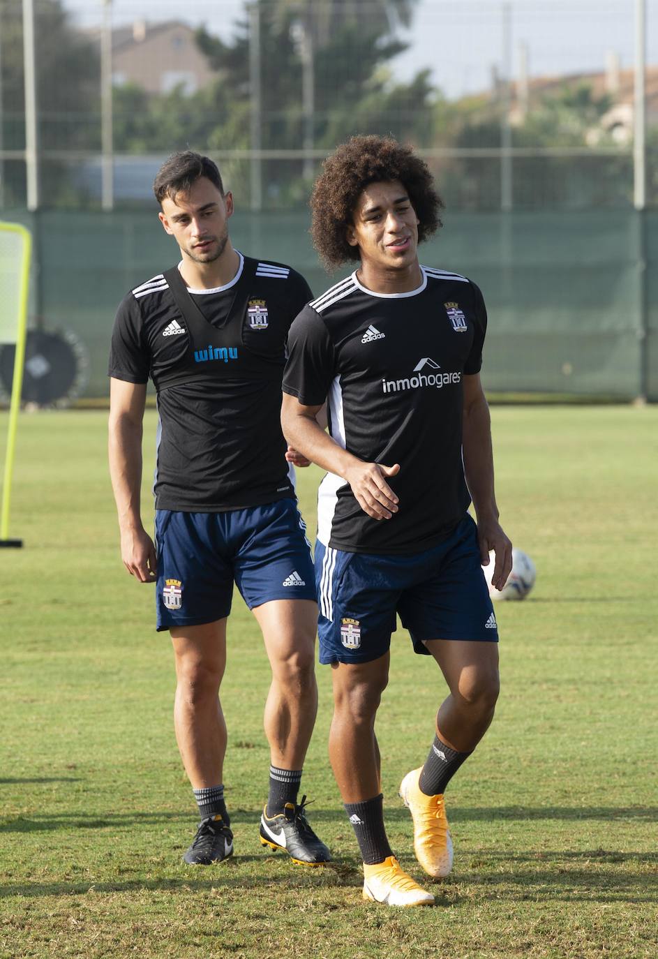 Fotos: Un Efesé que acude al duelo sin complejos