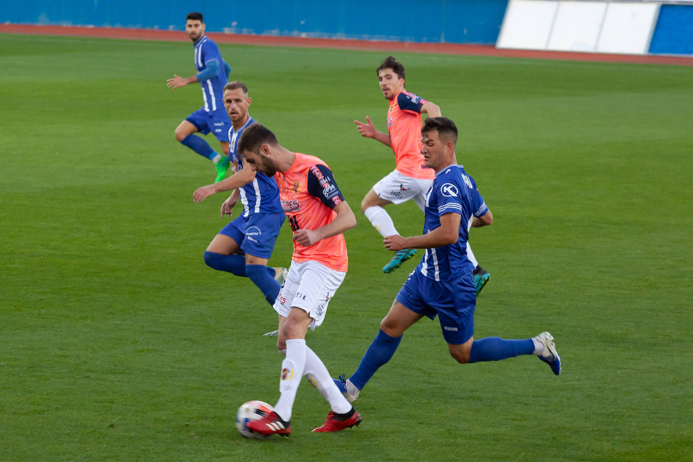 Fotos: El duelo regional entre Lorca Deportiva y Yeclano, en imágenes