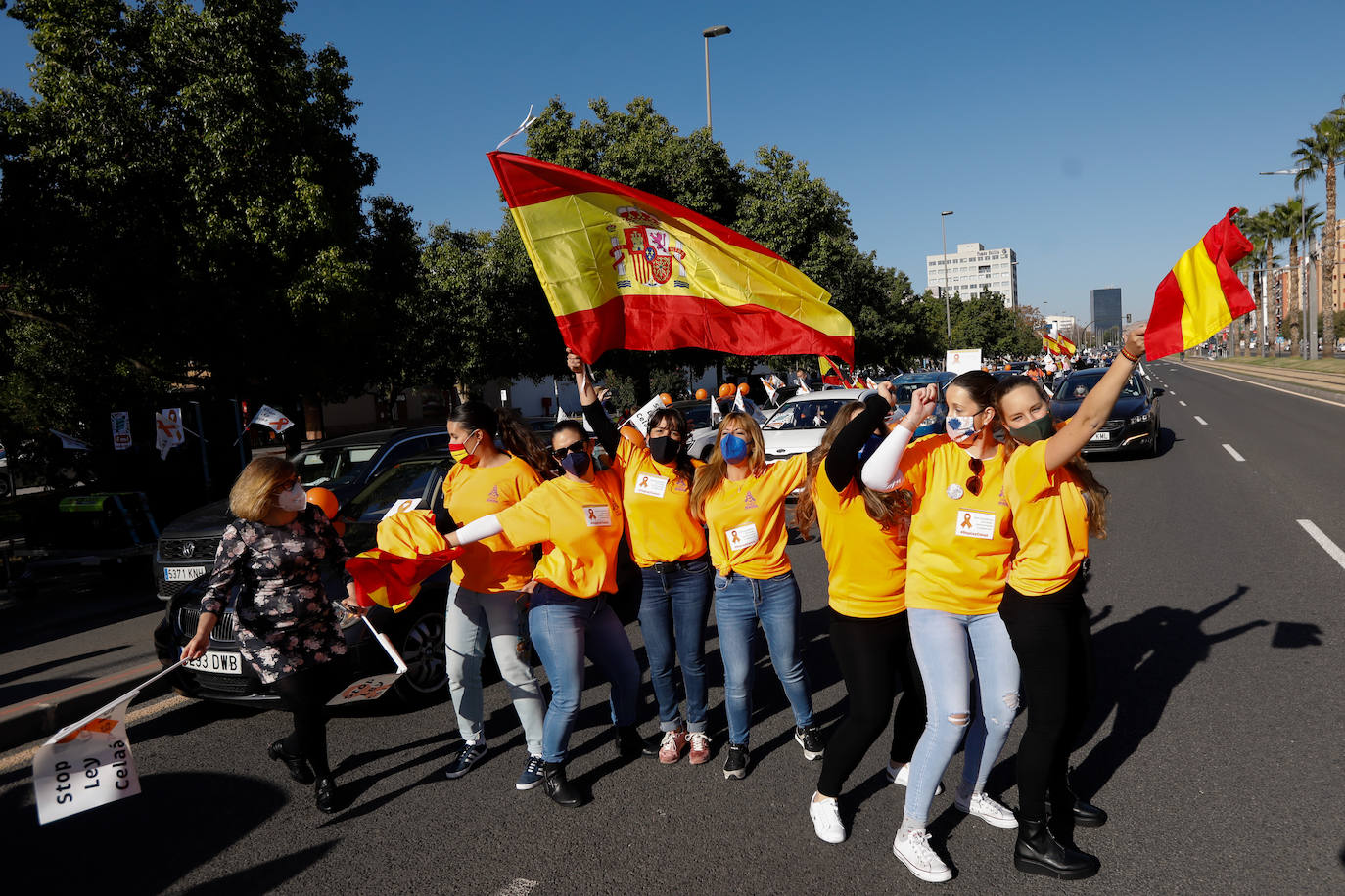 Fotos: La &#039;marea naranja&#039; recorre el centro de Murcia contra la &#039;ley Celaá&#039;
