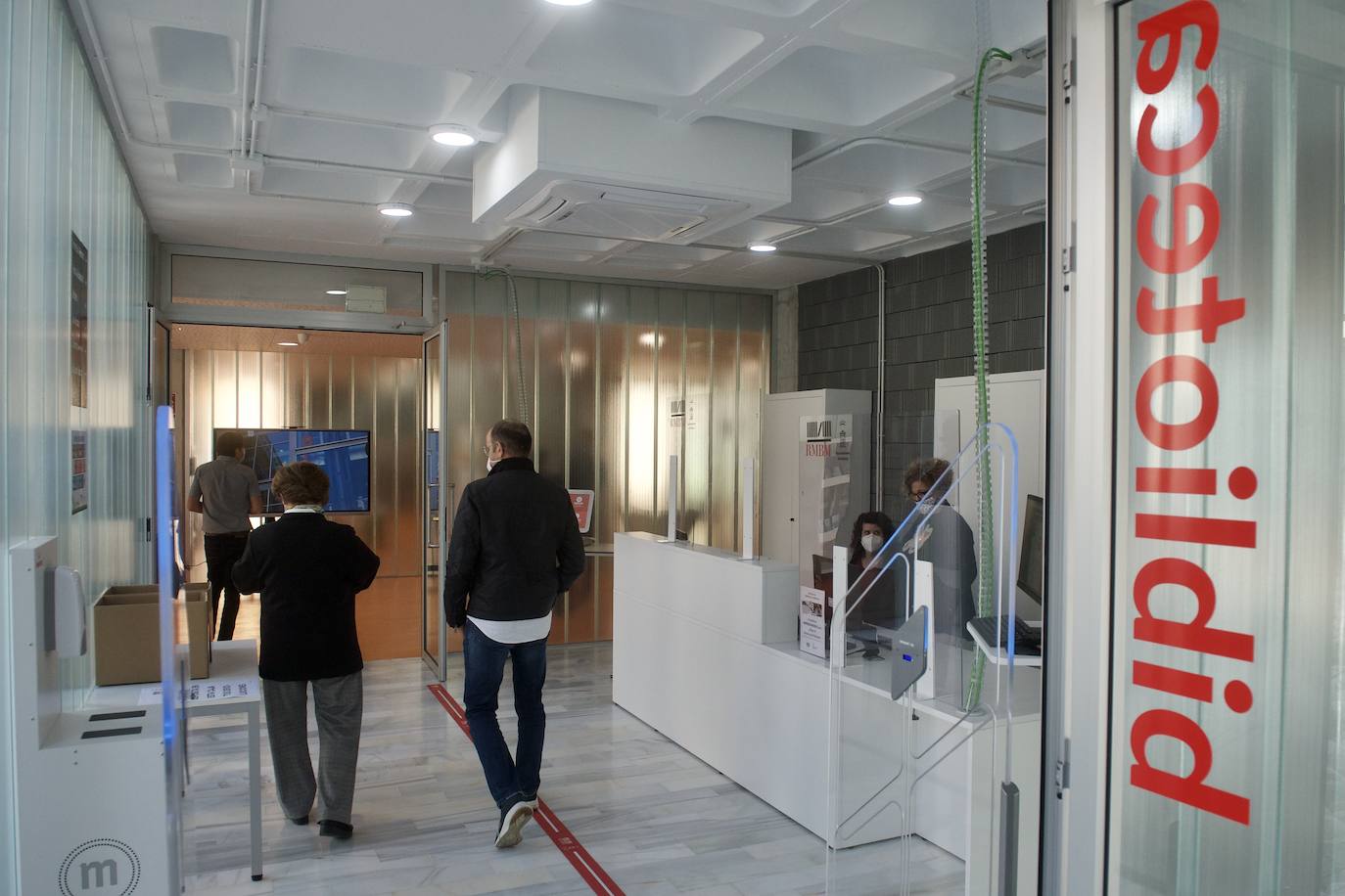 Fotos: Inauguración de la nueva biblioteca de Beniaján