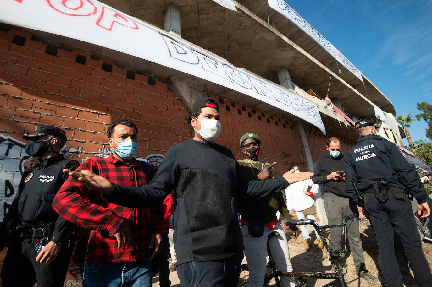 Fotos: Protestas por el desalojo de un edificio ocupado en el barrio murciano de San Pío