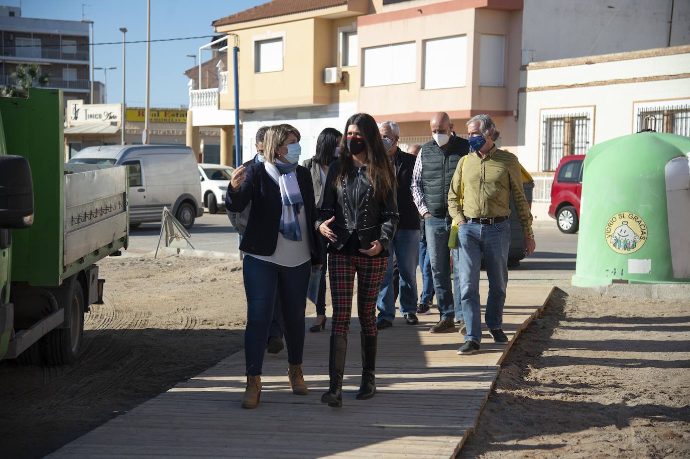 Fotos: Comienzan las obras para instalar un balneario en la playa de Los Urrutias