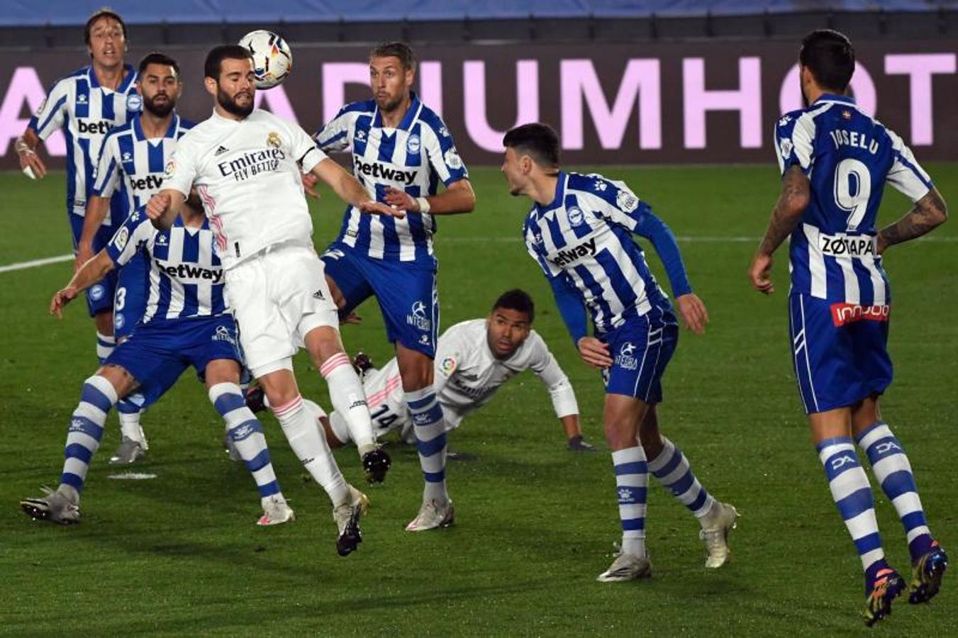 Fotos: Las mejores imágenes del Real Madrid-Alavés