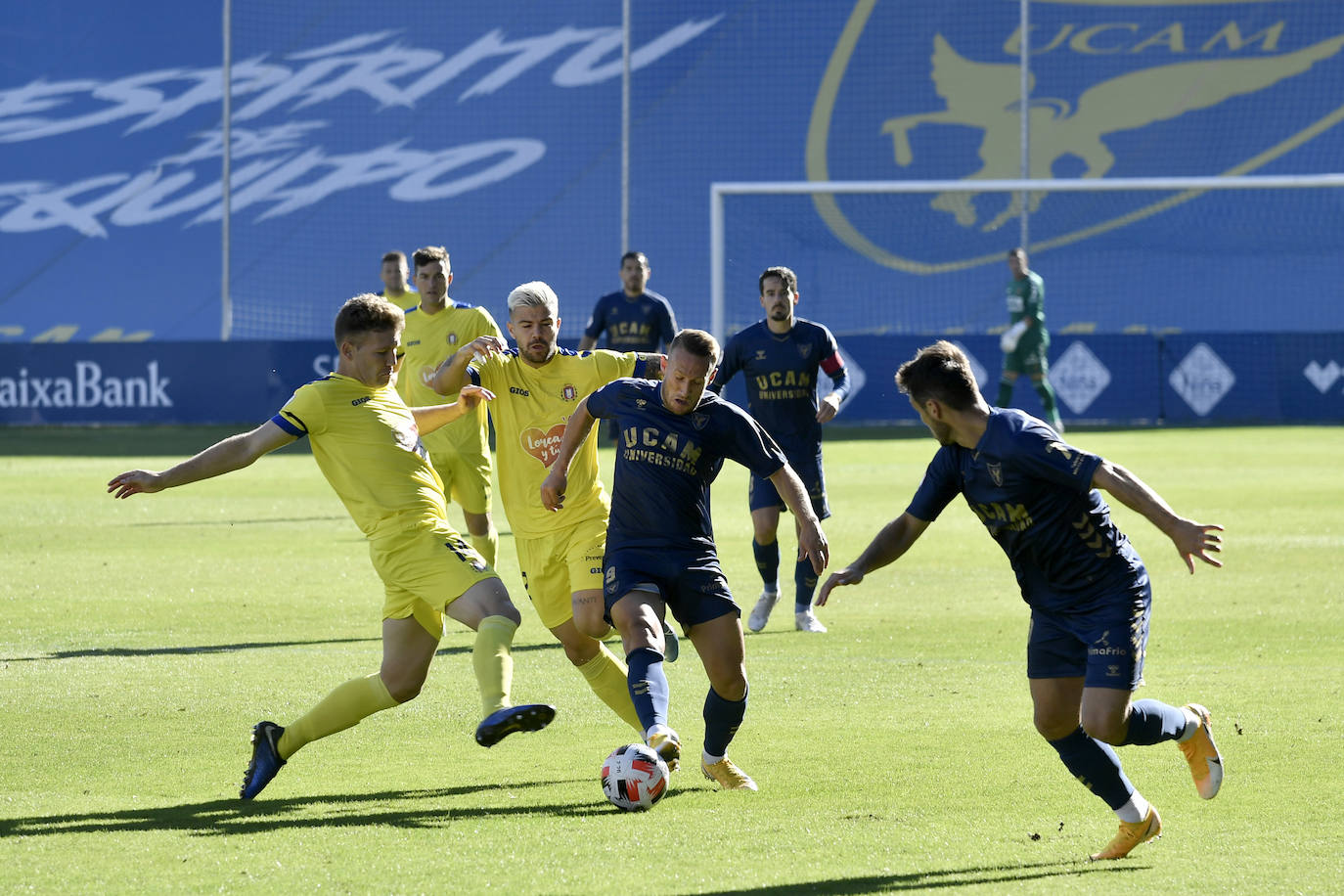 Fotos: Victoria del UCAM CF ante el Lorca Deportiva