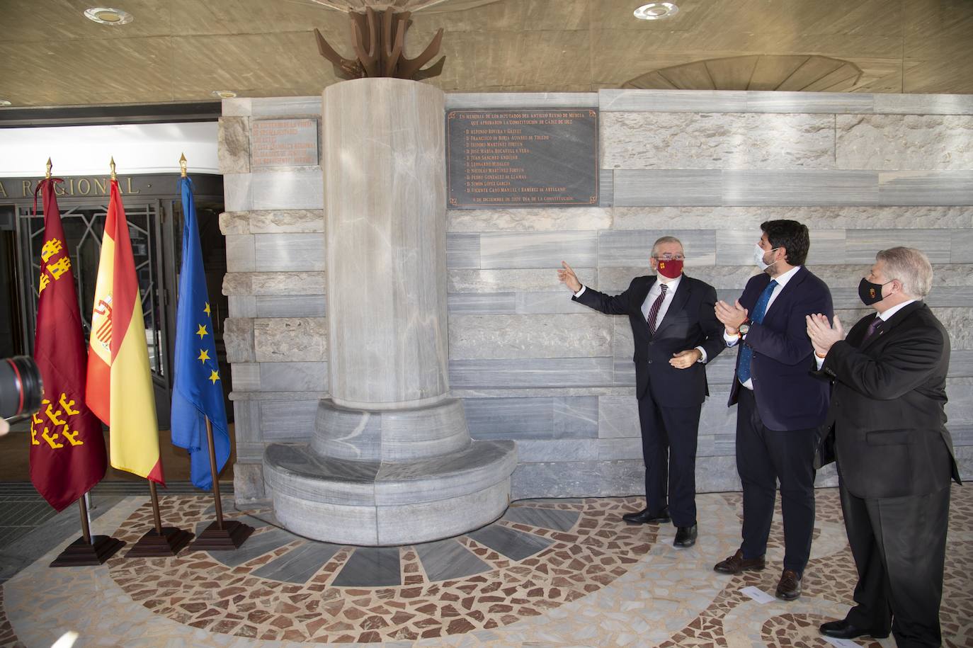 Fotos: La Asamblea Regional homenajea a diez políticos murcianos que participaron en la Constitución de 1812
