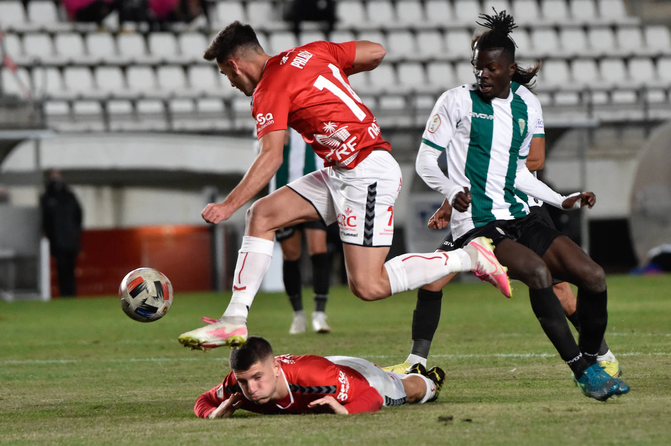 Fotos: El Real Murcia - Córdoba, en imágenes