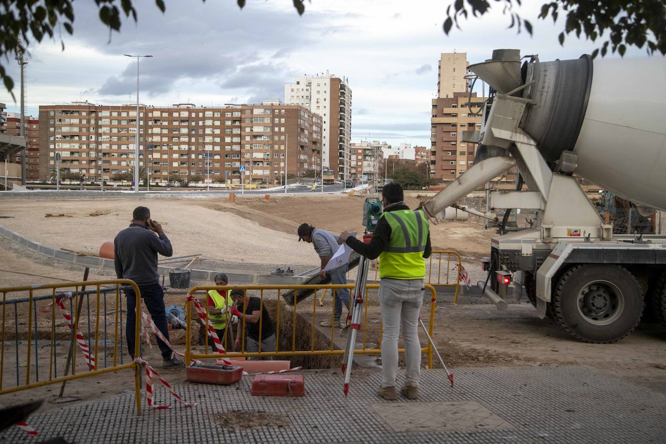 Fotos: La gran avenida entre el Palacio de Deportes y el Cartagonova abrirá al tráfico antes de fin de año