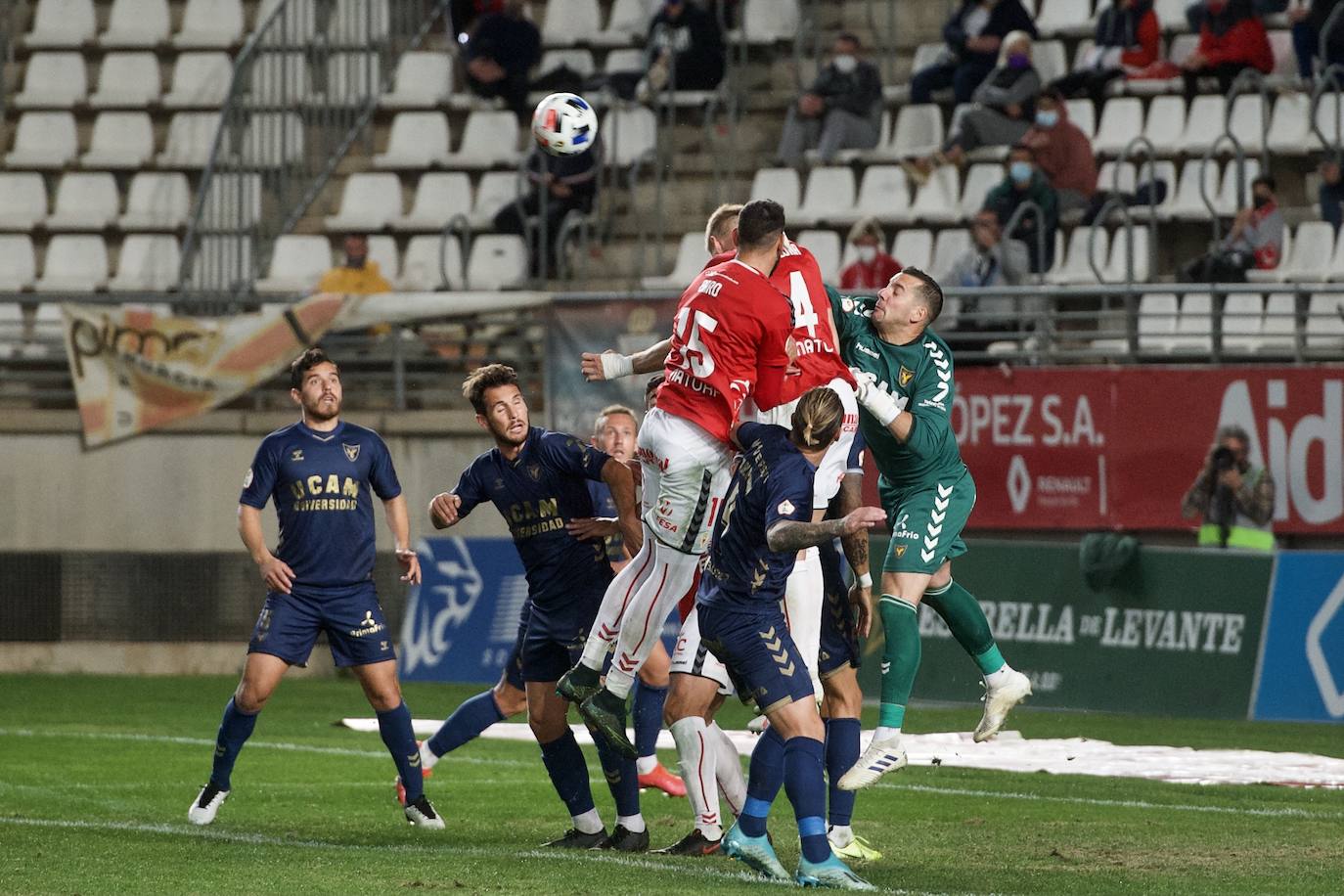 Fotos: Las imágenes del Real Murcia - UCAM CF