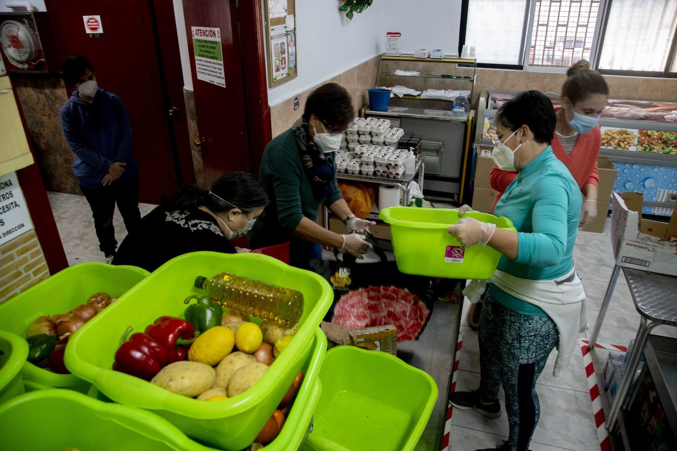 Fotos: El hambre colapsa el Buen Samaritano en Cartagena