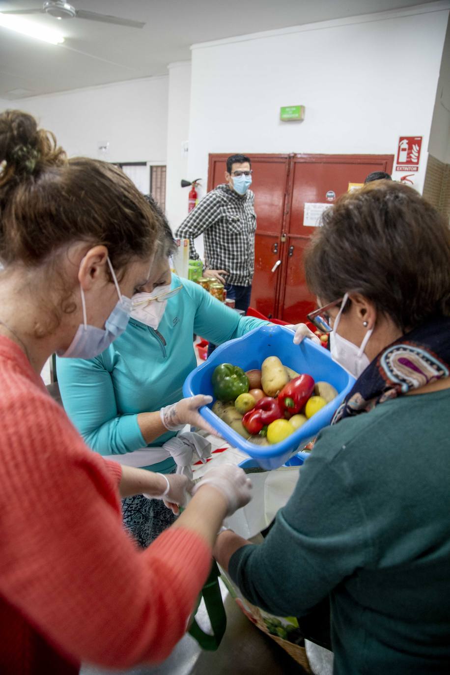 Fotos: El hambre colapsa el Buen Samaritano en Cartagena