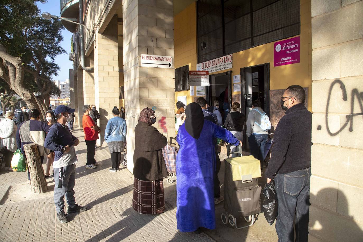Fotos: El hambre colapsa el Buen Samaritano en Cartagena
