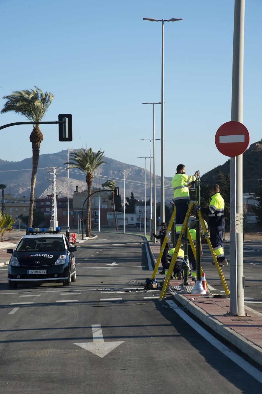 Fotos: Abre al tráfico la avenida del Cantón de Cartagena 30 años después de ser proyectada
