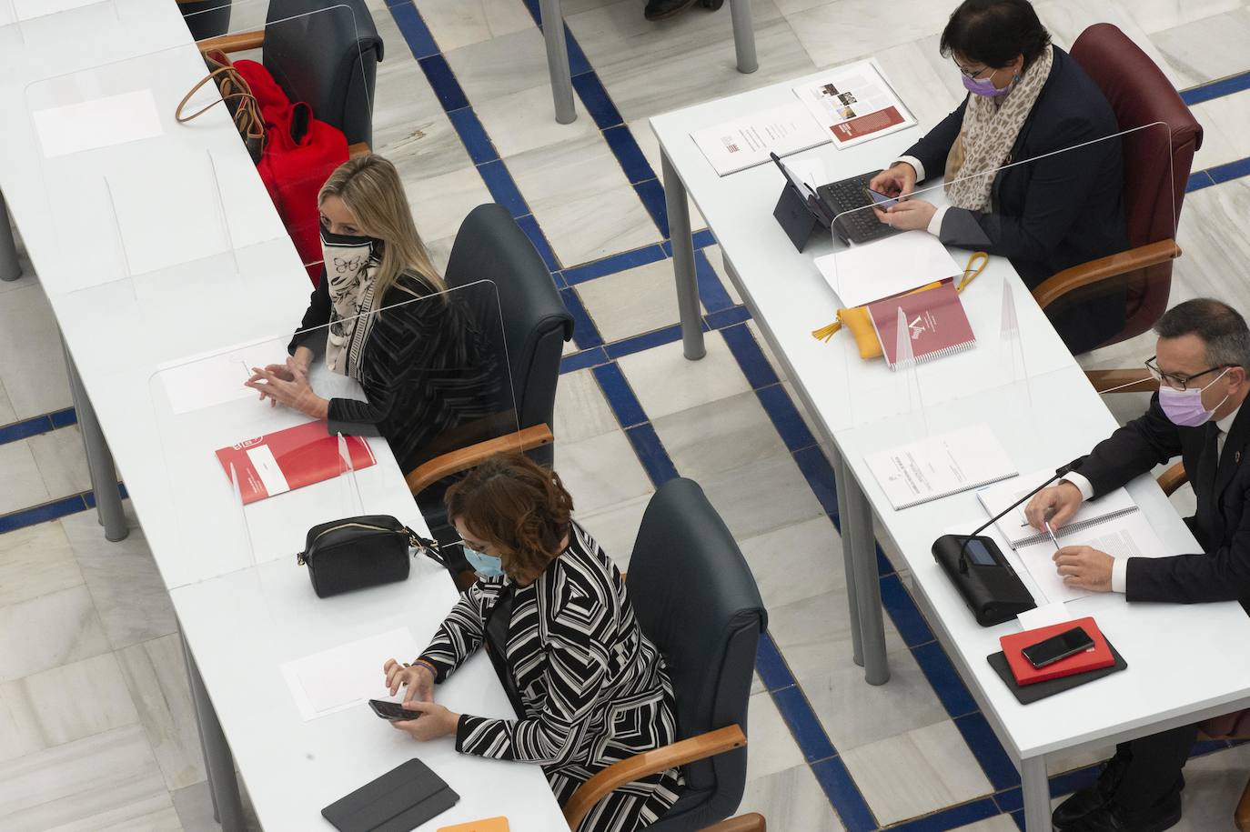 Fotos: La Asamblea plantea un pacto regional que aspire al consenso y la excelencia en la educación