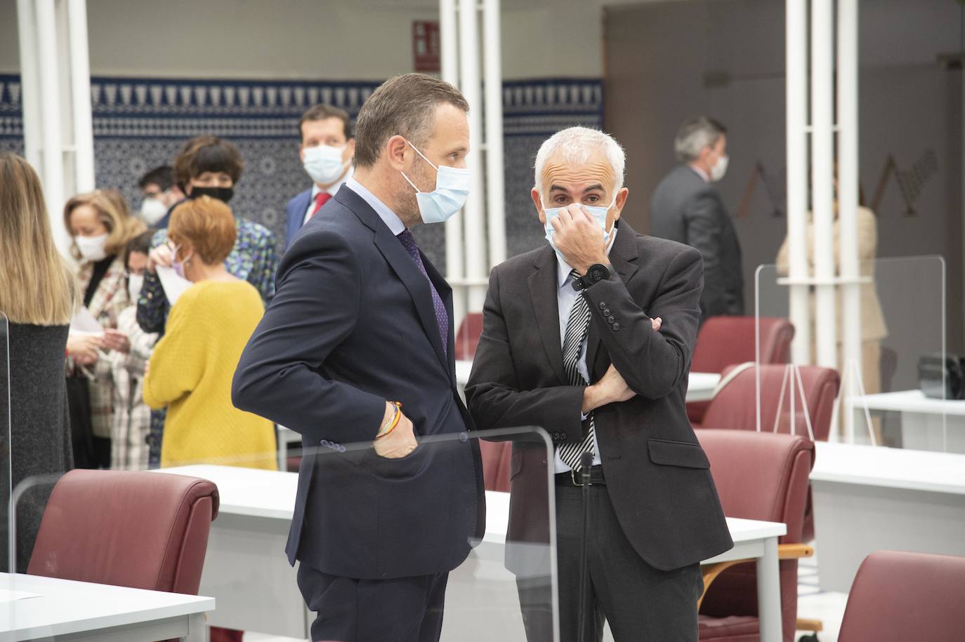 Fotos: La Asamblea plantea un pacto regional que aspire al consenso y la excelencia en la educación