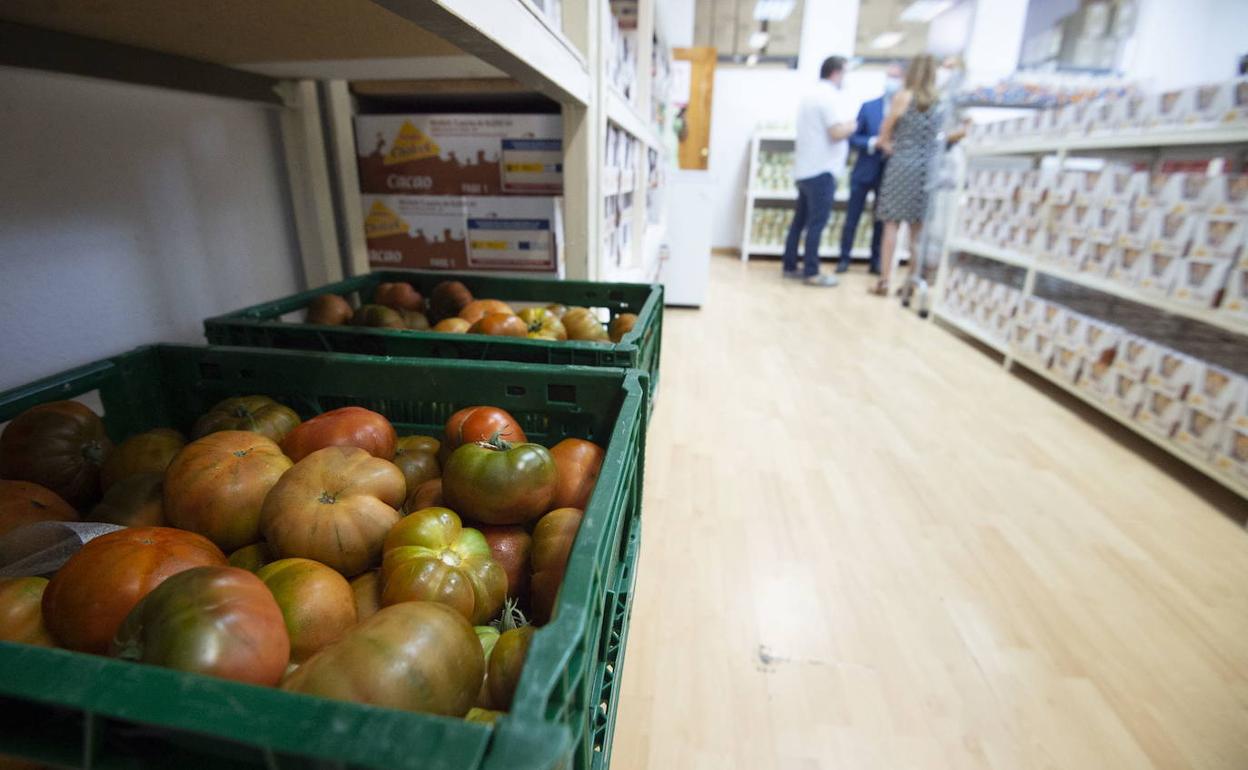 Economato de Cáritas en La Fica, en Murcia.