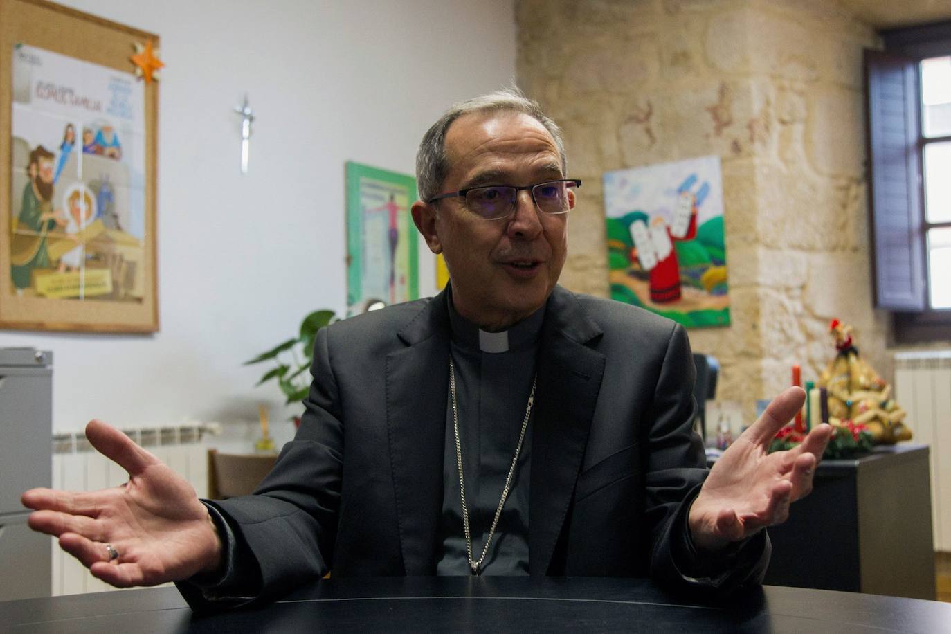 El obispo Fernando Valera Sánchez.