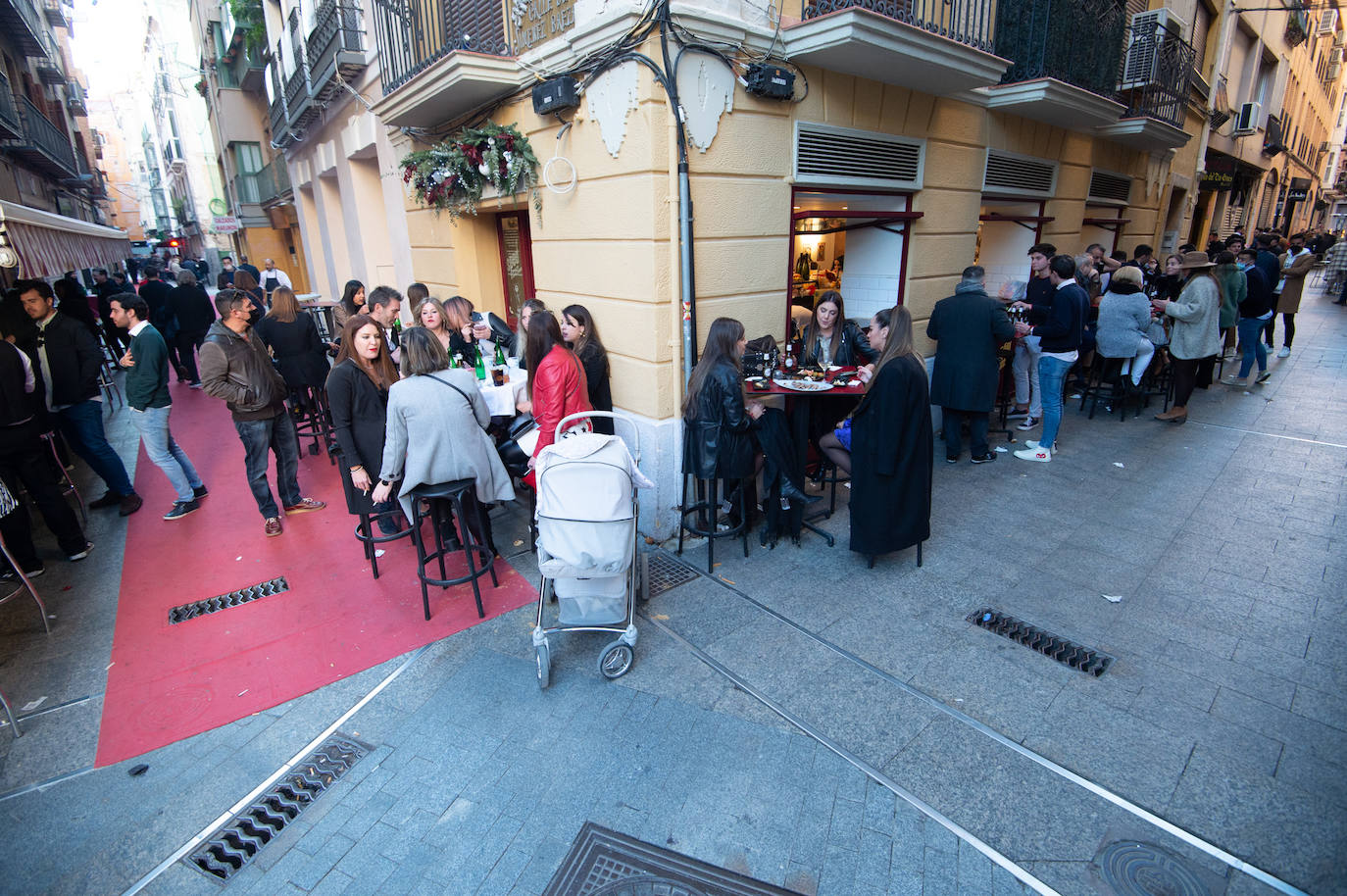 Fotos: Ambiente en Murcia durante el aperitivo y el &#039;tardeo&#039; de Nochevieja