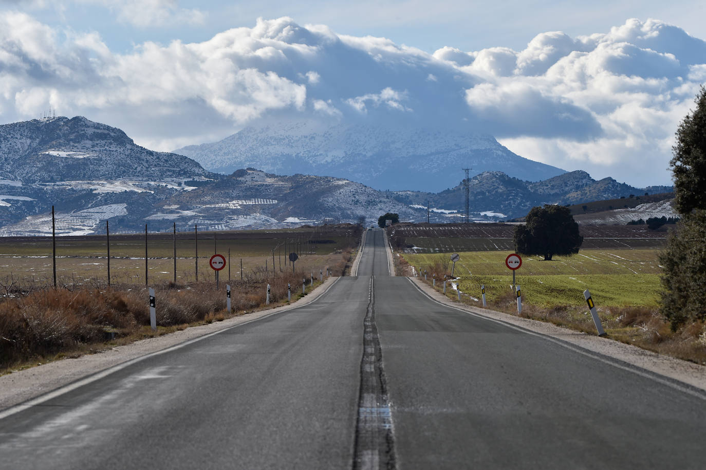 Fotos: El 2021 llega con nieve a Moratalla y Caravaca