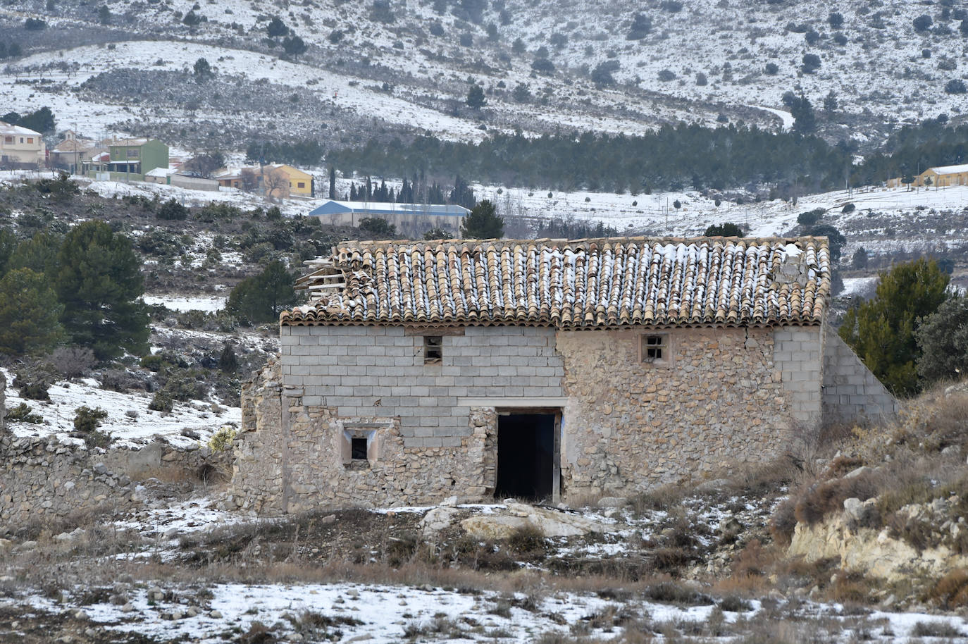 Fotos: El 2021 llega con nieve a Moratalla y Caravaca