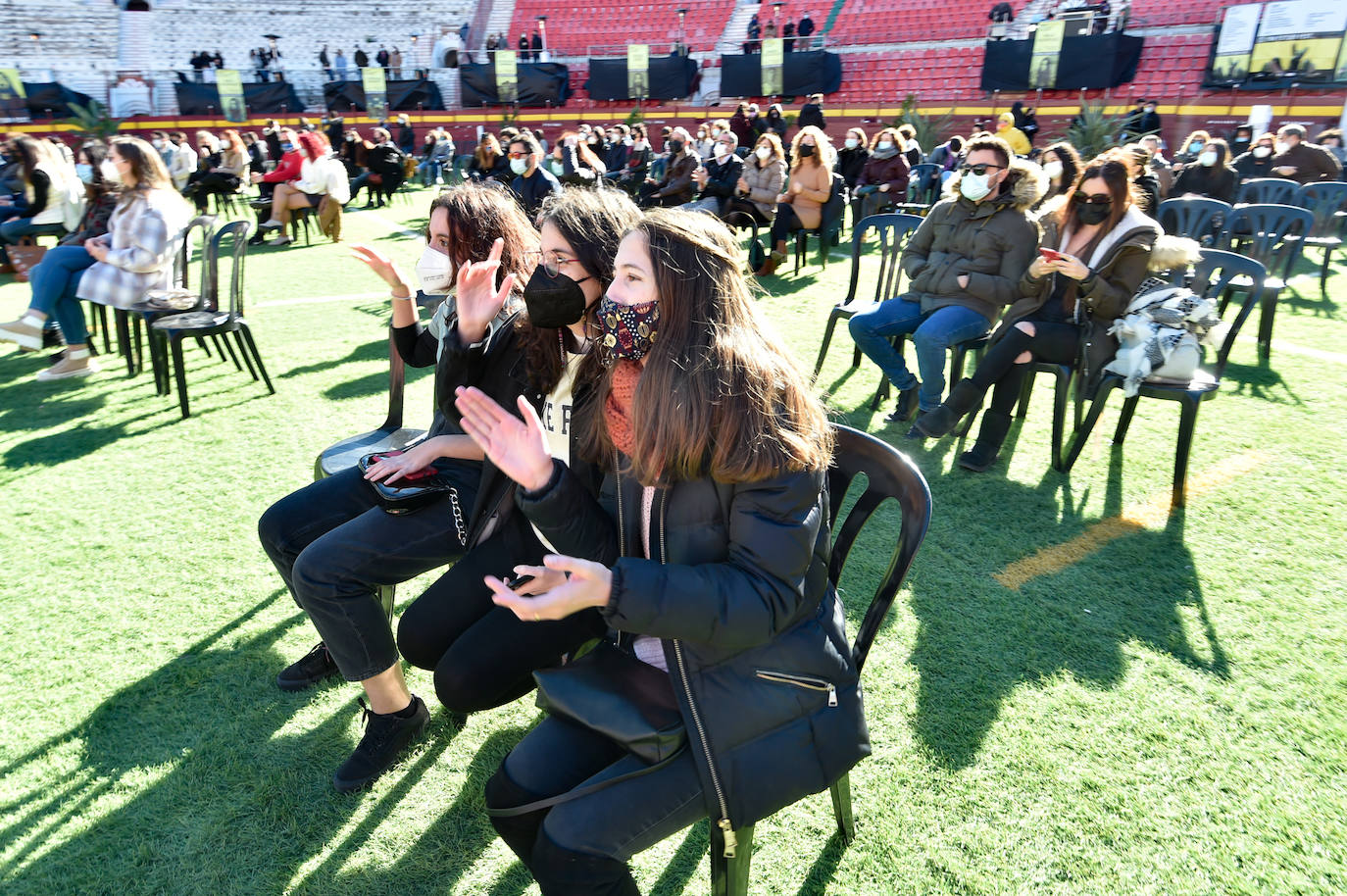 Fotos: Varry Brava y Don Fluor reciben con música el 2021