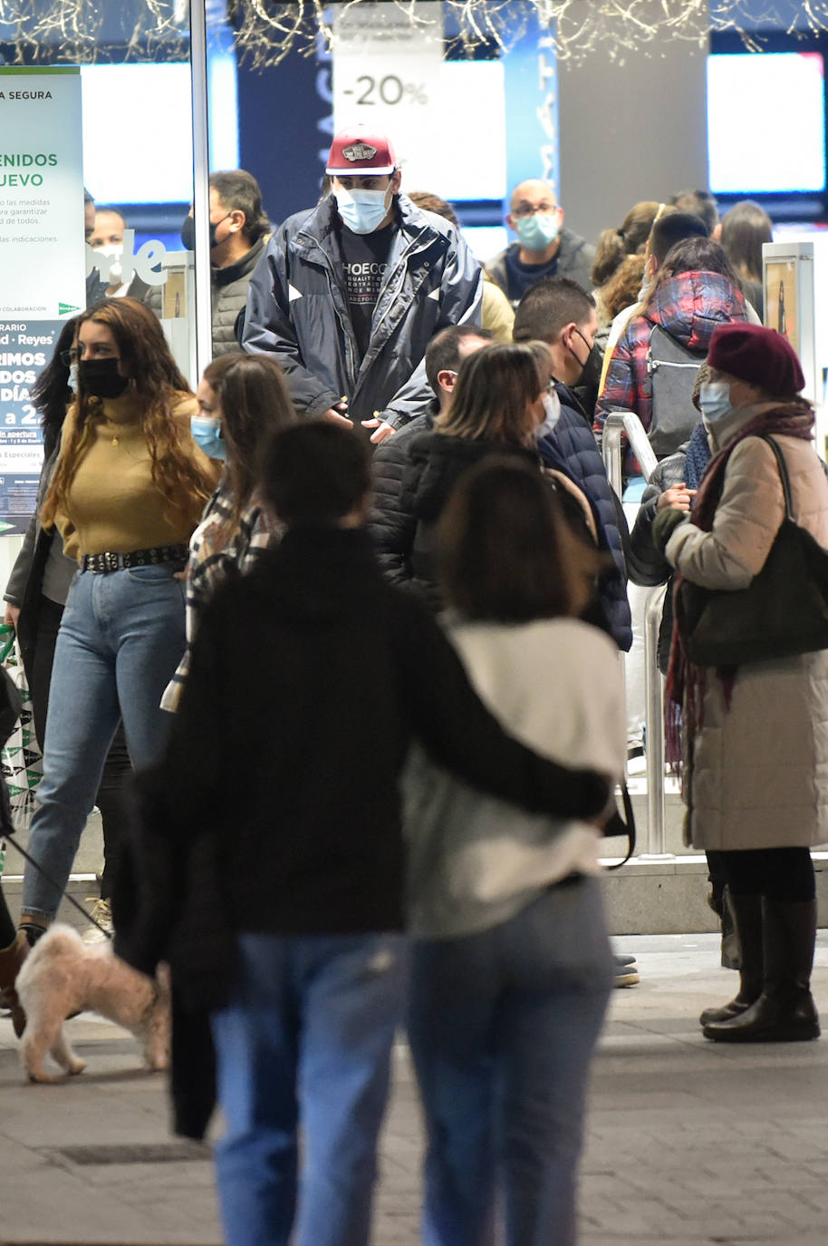 Fotos: Comercios llenos en Murcia en víspera de Reyes