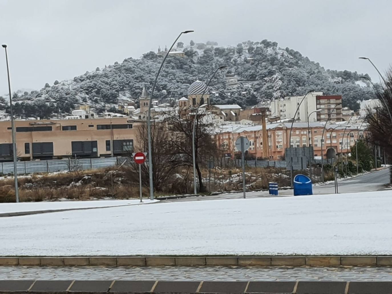 Nieve en Yecla, este viernes.