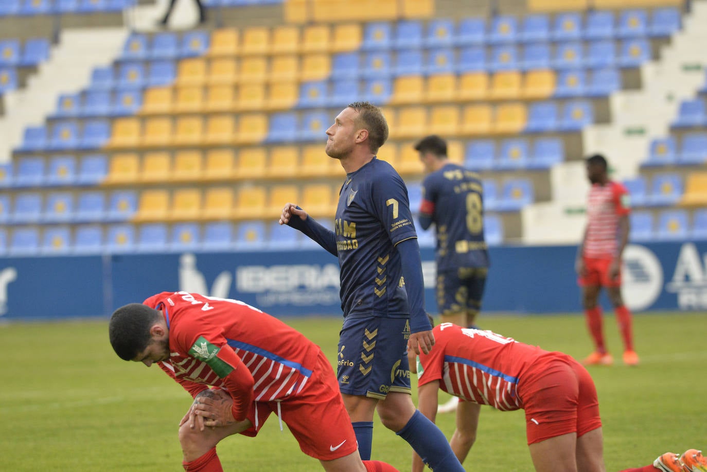 Fotos: La victoria del UCAM sobre el Recreativo Granada, en imágenes