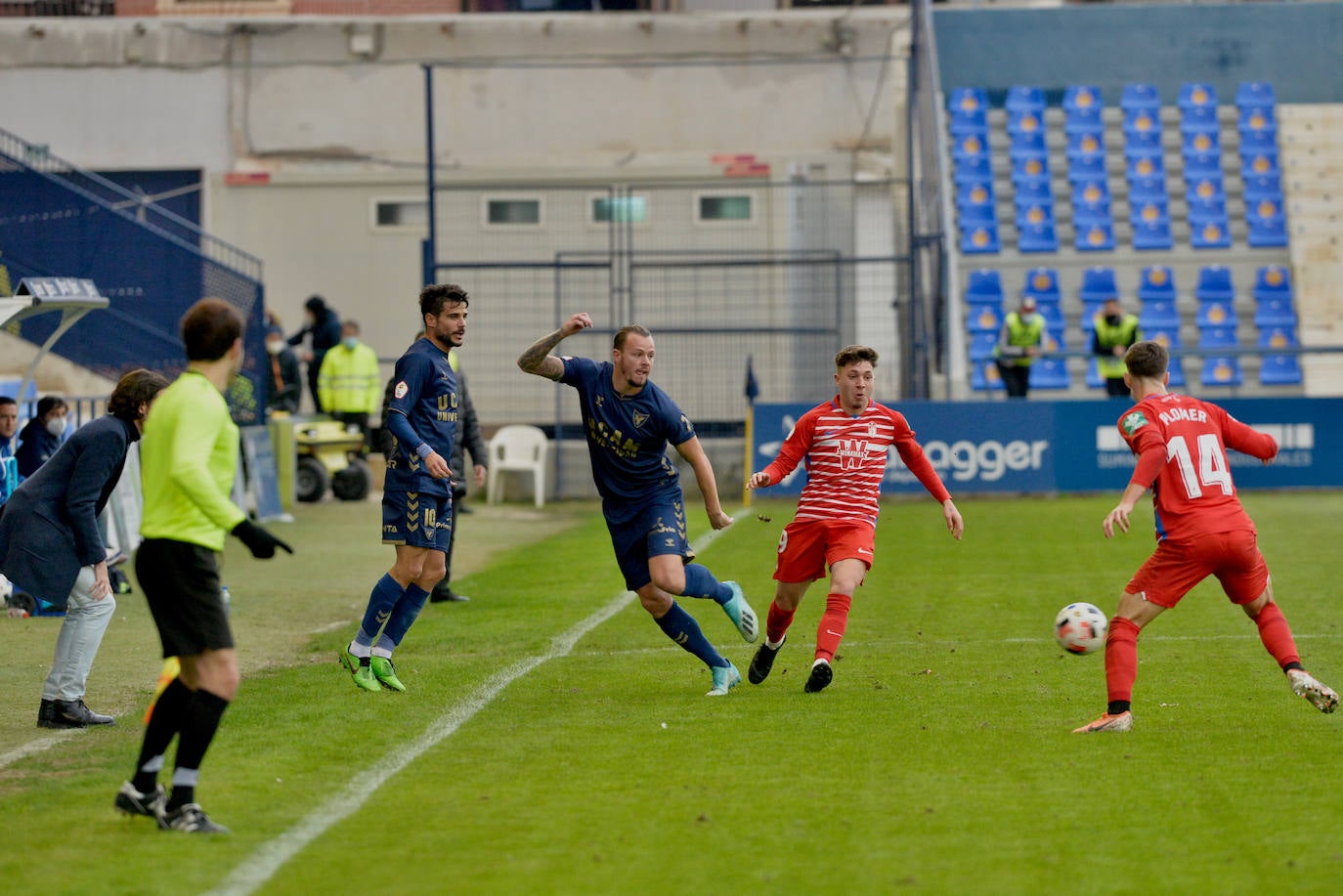 Fotos: La victoria del UCAM sobre el Recreativo Granada, en imágenes