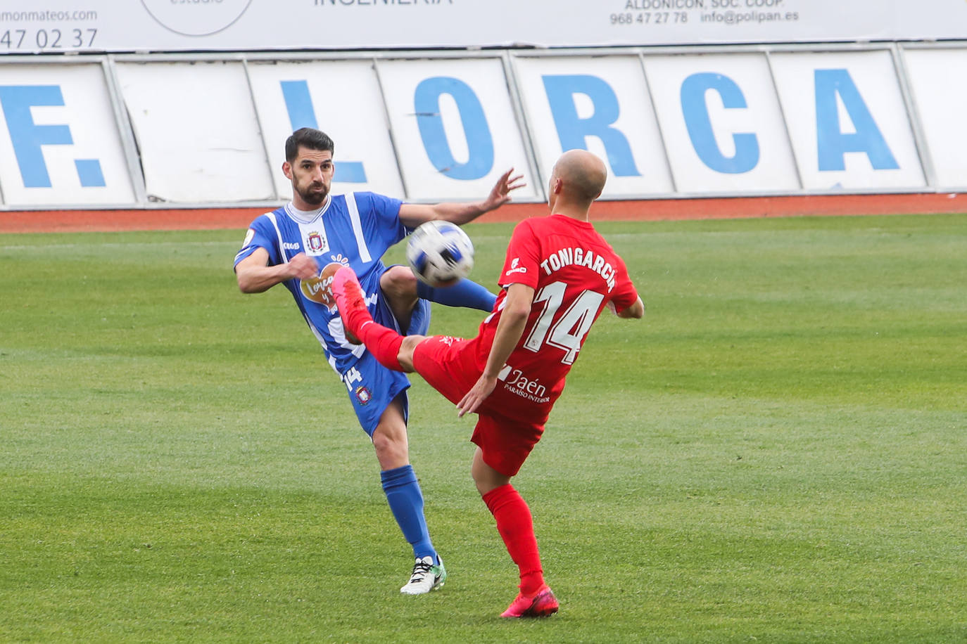 Fotos: La derrota del Lorca Deportiva ante el Linares Deportivo, en imágenes