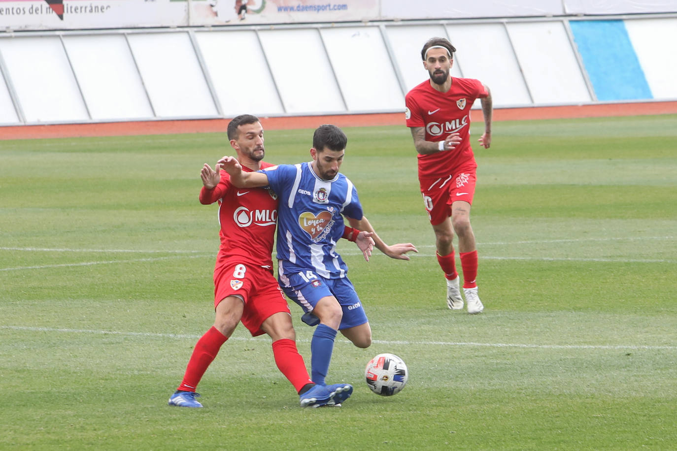 Fotos: La derrota del Lorca Deportiva ante el Linares Deportivo, en imágenes