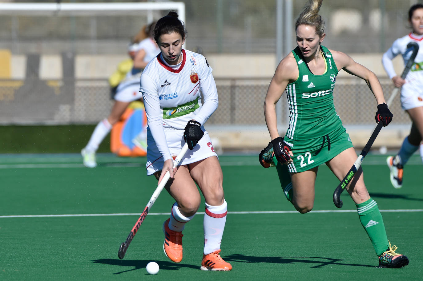 Fotos: La selección de hockey disfruta en Santomera