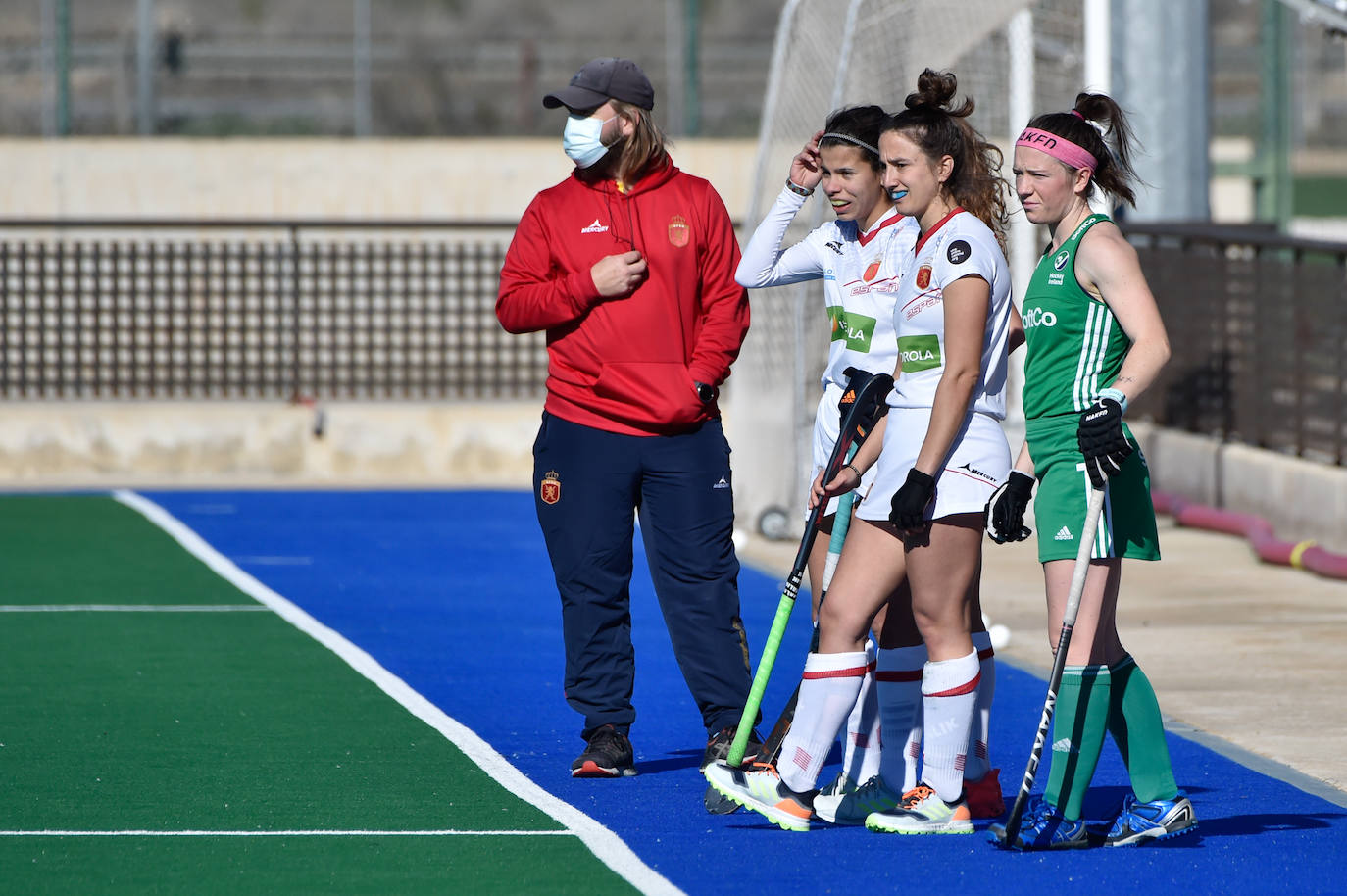 Fotos: La selección de hockey disfruta en Santomera