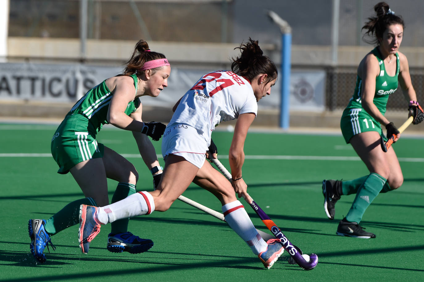 Fotos: La selección de hockey disfruta en Santomera