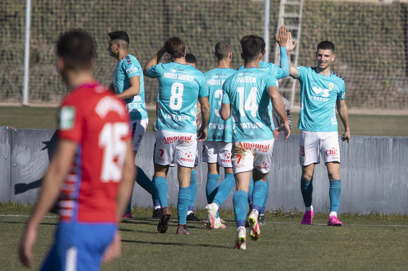 Fotos: El Murcia logra un triunfo de oro en Granada