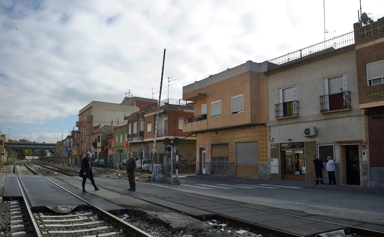 Paso a nivel de Barriomar de Murcia, en una imagen de archivo.