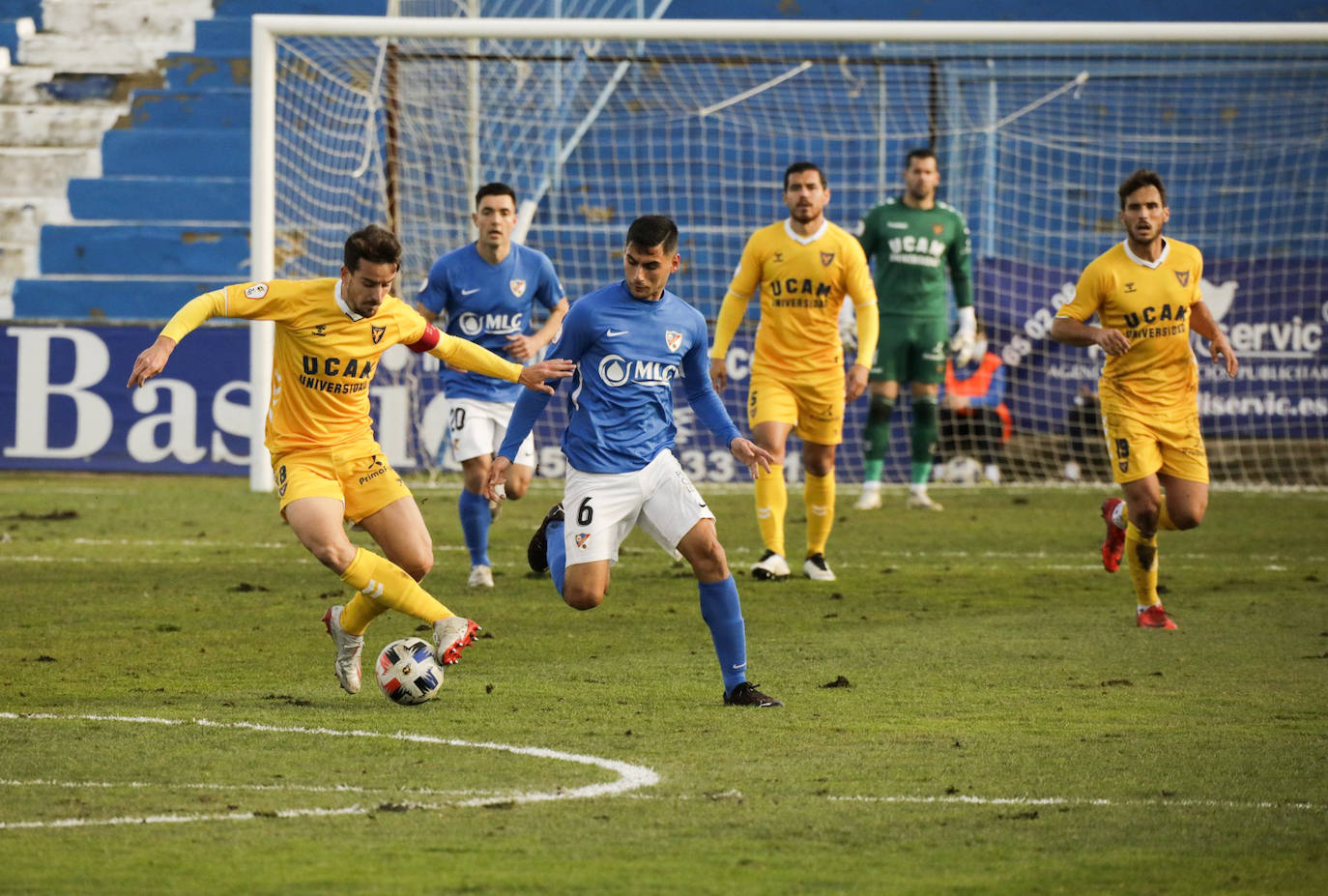 Fotos: El Linares 1-0 UCAM, en imágenes