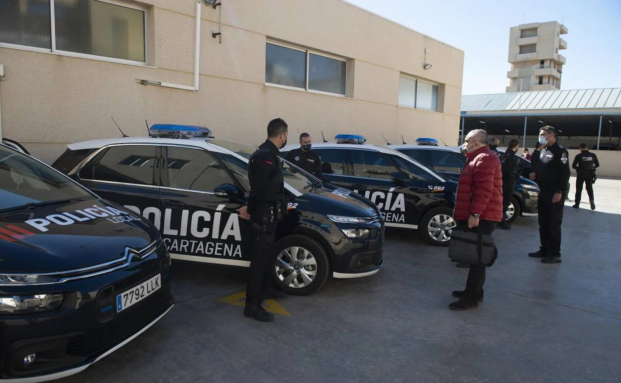 La Guardia Civil estrena coches
